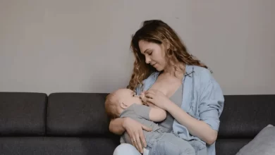طرق فطام الطفل الرضيع