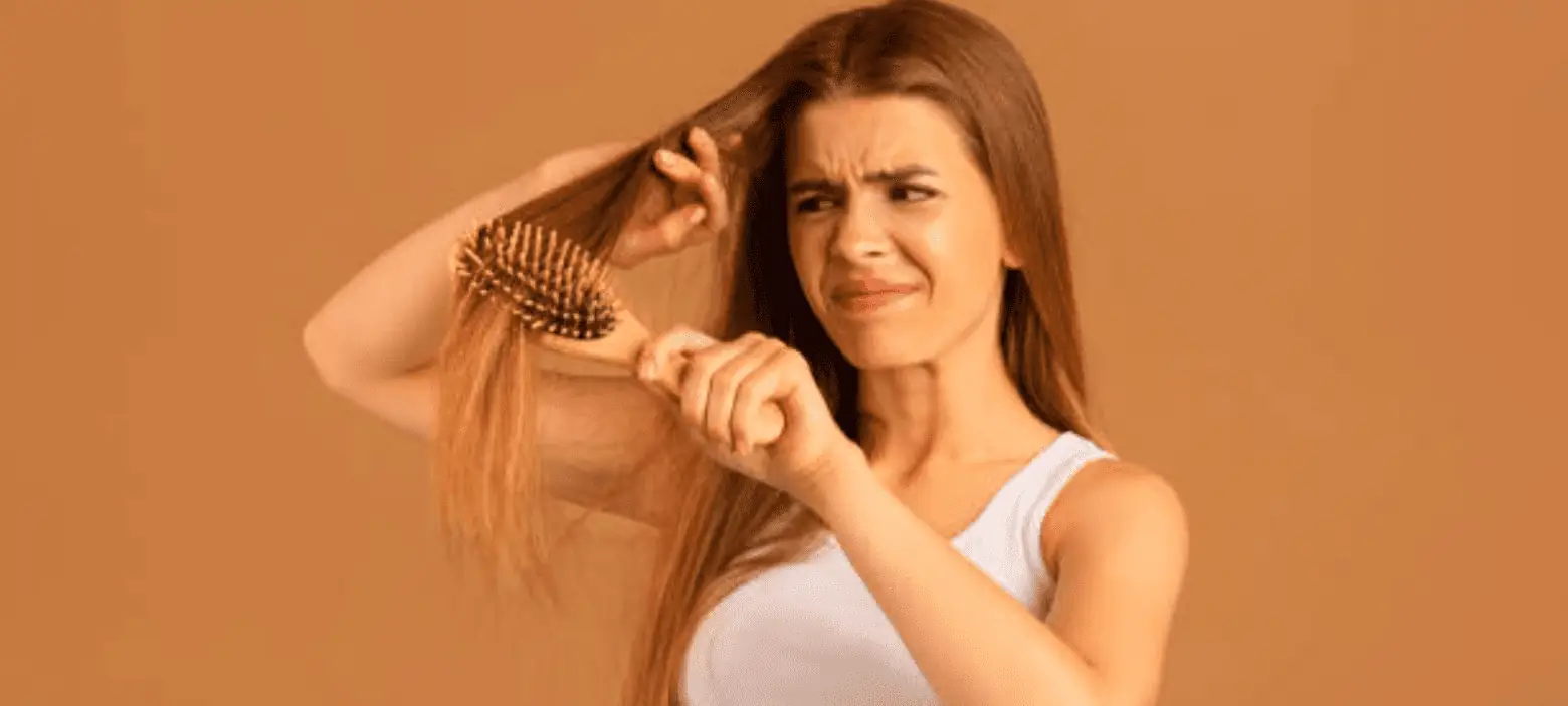 وصفات الطبيعية لتنعيم الشعر الجاف